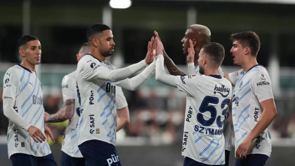 Fenerbahçe'den derbi öncesi gollü galibiyet