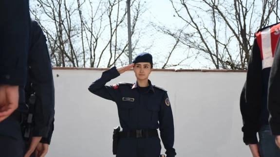 Kadın jandarmalar huzur ve güvenlik sağlamak için görevde