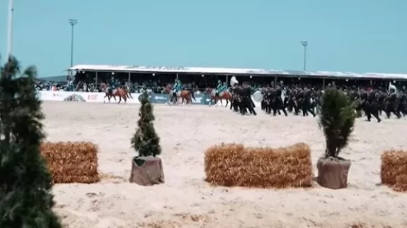 Emine Erdoğan'dan Karabağ atlarının gösterisine ilişkin paylaşım