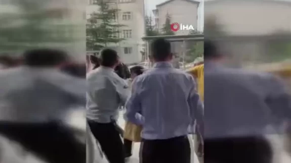 Aldığı ürünü değiştirmek isteyince darp edildi