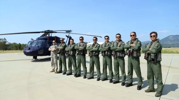 Demir kanatlar bayramda da havada: Vatan nöbeti sürüyor