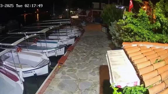 Sakin Kent Akyaka’da deprem anı kamerada