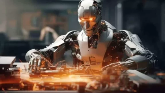 "Yamyam robot" icat edildi! Diğer robotları tüketerek büyüyor