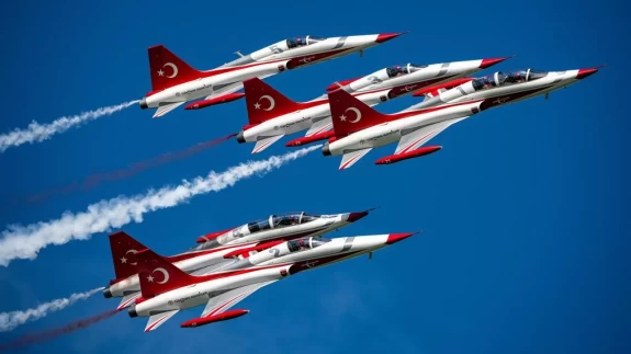 Türk Yıldızları Çekya’da zirveye uçtu! Büyük ödül Türkiye’nin!
