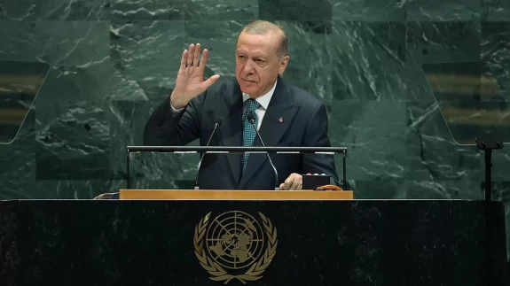 Cumhurbaşkanı Erdoğan, BM salonunda konuşması öncesinde dakikalarca alkışlandı