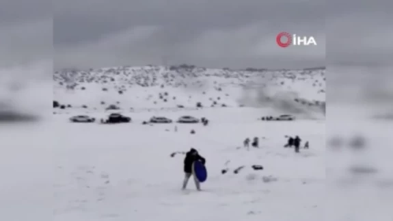 Ankara’da kar sevinci: Vatandaşlar Kirazyanı Yaylası’na akın etti