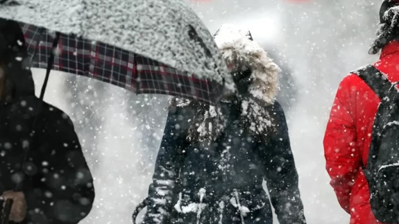 Uzmanından kuvvetli kar yağışı ve sağanak uyarısı! 48 ilde alarma geçildi