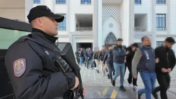 Dolandırıcıların gizli çağrı merkezi deşifre oldu! Çamaşır makinesinden 55 telefon çıktı!