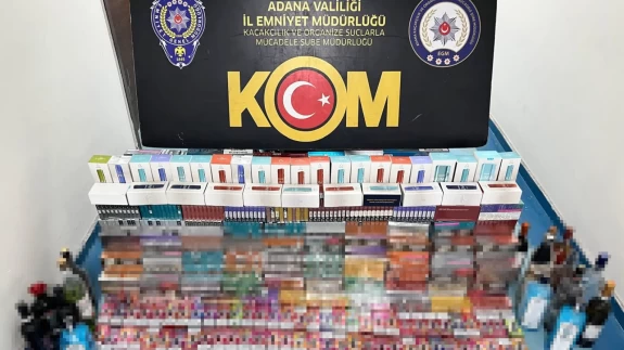 Evde 1,3 milyon TL değerinde kaçak sigara ve alkollü içki bulundu