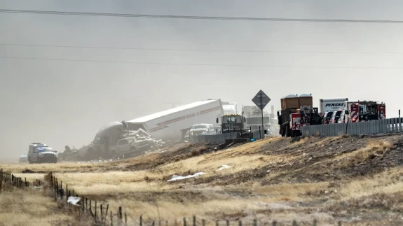 Zincirleme kazada 4 ölü, 29 yaralı