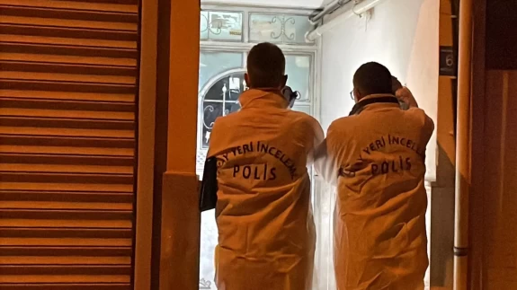 2 çocuk annesi genç kadın balkondan düştü!