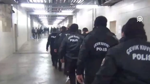 FETÖ operasyonunda 94 zanlı Çağlayan Adliyesi'nde