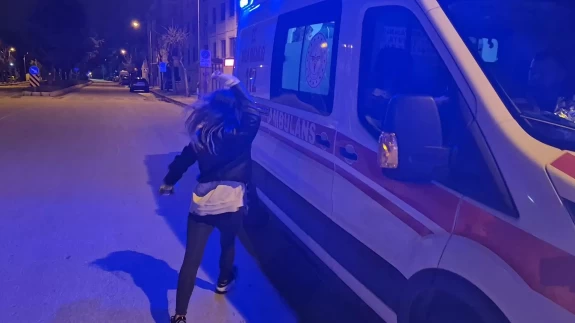 Eskişehir'de eşinin darp ettiği kadının arkadaşları ortalığı karıştırdı! O anlar kamerada...