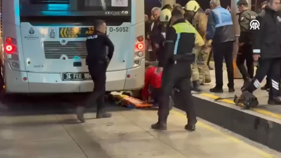Bahçelievler'de metrobüs kazası