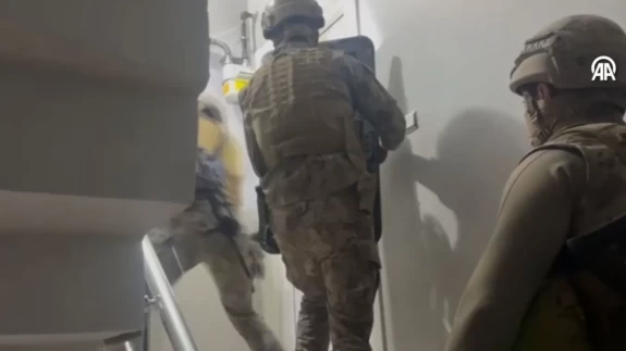 İş yeri kurşunlayan çete çökertildi