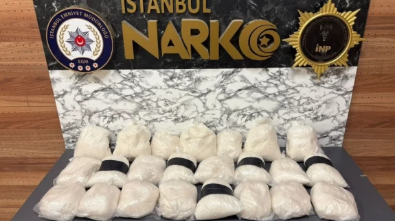 Esenyurt’ta buzdolabı içinde yasaklı madde sevkiyatı