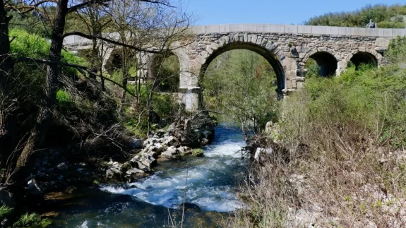 Kocaeli'de masalsı yolculuk! Eski İstanbul Yolu çiçek açtı: Şehrin gürültüsünden kaçmak isteyenlerin yeni gözdesi!