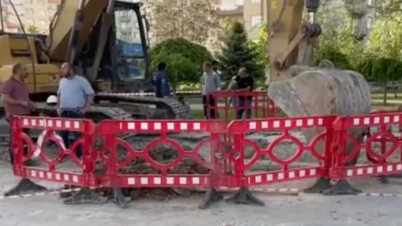 Konya'da korkutan göçük: Altyapı çalışması yapan iki kardeş işçi yaralandı