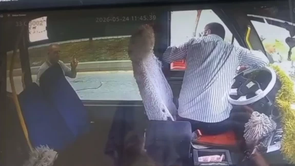 Trafikte tartışan sürücü 50 metre sonra kalp krizi geçirdi!