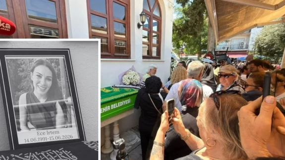 35 yaşındaki oyuncunun cenaze töreninden ilk görüntüler