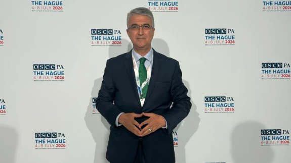MHP'li Kamil Aydın gençleri dijital tehditlerden koruyacak tasarıyı sundu