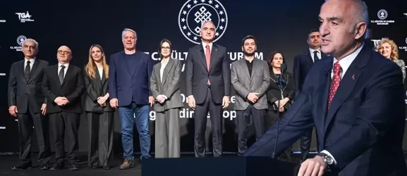 Bakan Ersoy duyurdu! Türkiye'nin tanıtımında 'milli forma' dönemi!