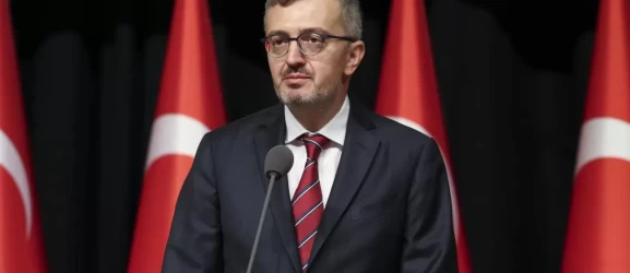 İletişim Başkanı Burhanettin Duran’dan dezenformasyon uyarısı: "Sosyal medyadaki görüşme söylentileri gerçeği yansıtmıyor”