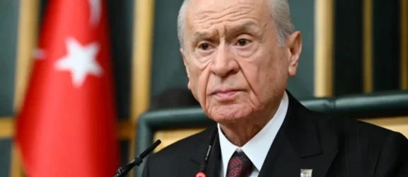 MHP Lideri Devlet Bahçeli'den Erzurumspor'a tebrik mesajı: Beş yıl aradan sonra başarılar diliyorum