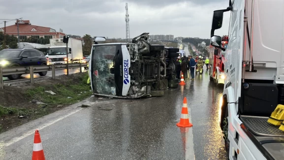 Büyükçekmece'de servis faciası: 1 ölü, 9 yaralı