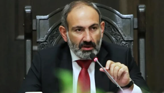 Paşinyan’dan muhalefete 'savaş kapısı' uyarısı: Barışı gözden geçirmek isteyenler yabancı ülke temsilcisidir