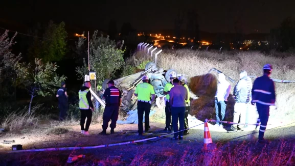 Kırıkkale’de otomobil takla attı: 1 ölü, 2 yaralı