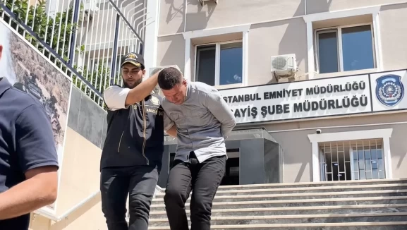 Fatih’te camiden 450 bin liralık çanta çalan şüpheli tutuklandı