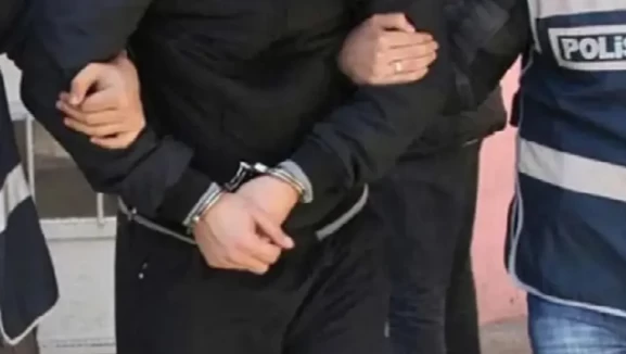 Antalya'da rüşvet soruşturması! 3 polis müdürü ve 1 avukat gözaltında