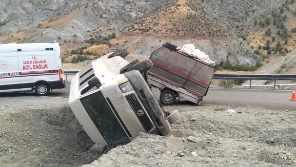 Malatya’da işçi servisi devrildi