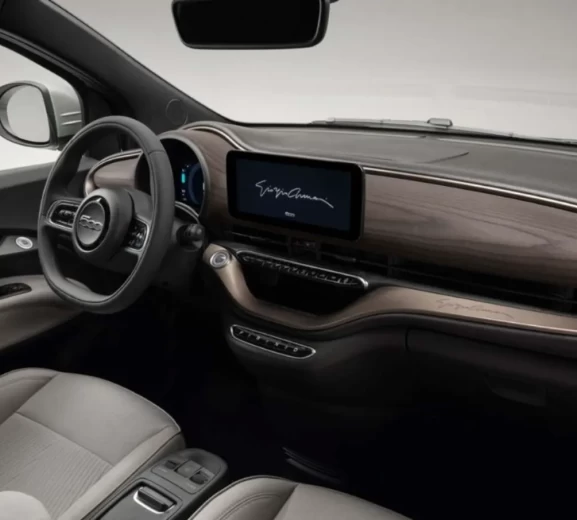 Fiat 500e Giorgio Armani satışa sunuldu