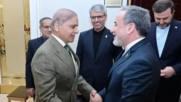 İran’dan Pakistan’a 'teşekkür' ziyareti: Ateşkes diplomasisinde İslamabad’ın rolü vurgulandı