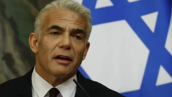 Lapid'den Netanyahu'ya sert eleştiri: İsrail'i uydu devlet haline getirdi