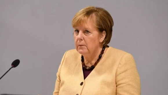 Angela Merkel'den AfD'nin seçim zaferine dikkat çeken yorum: "Gerçek bir dönüm noktası"