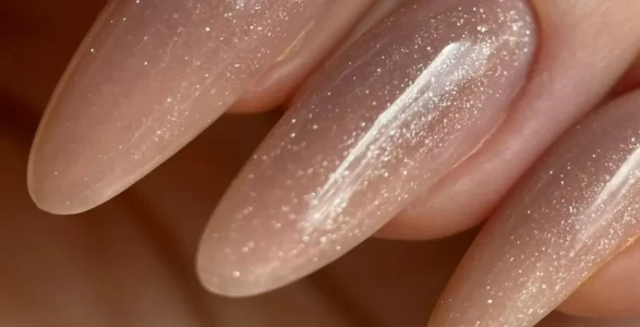 Evde jel tırnak yapmanın püf noktaları