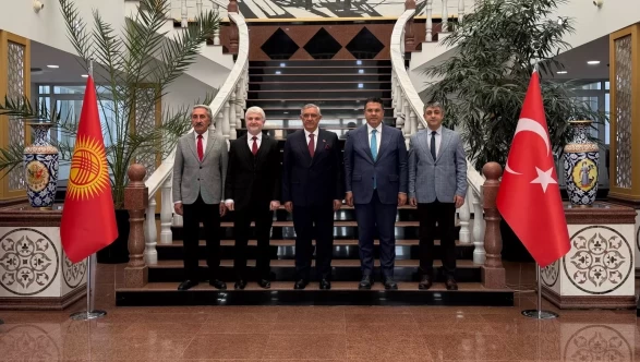 MHP'li Ersoy’dan Kırgızistan’da anlamlı ziyaret: “Bilimin ışığında, kültürün gücüyle ve kardeşliğin inancıyla...”