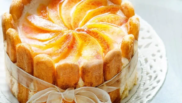 Şeftalili Şarlot tarifi