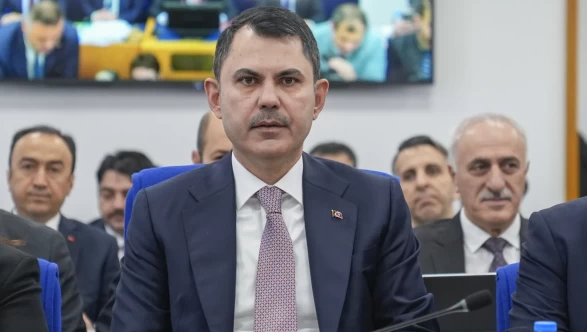 6 Şubat’ın yaraları sarılıyor! Bakan Kurum’dan deprem bölgelerine konut müjdesi