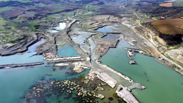 Naip Barajı kurudu: Tekirdağ'ın 20 günlük suyu kaldı!