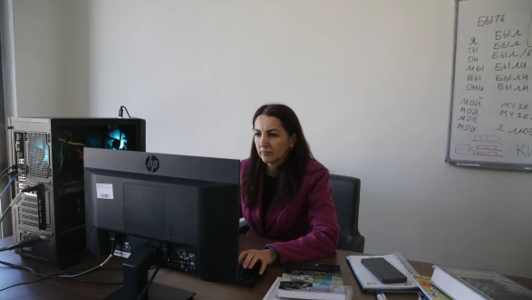 Ahıska Türkü akademisyen Türkiye'de öğrenci yetiştiriyor