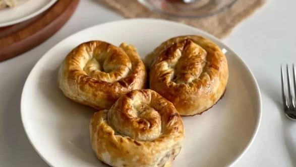 Pirinç yufkasıyla kalorisi düşük börek