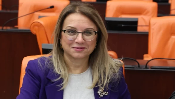 MHP’li Kılıç: “Bir binayı ayakta tutan taş değil harcıdır; Meclisi ayakta tutan da emekçilerimizin özverisidir”