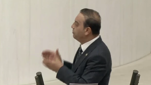 MHP’li Özyürek: Türkiye zorlu küresel ortamda büyümeye devam ediyor