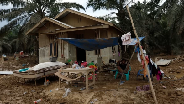 Endonezya’da sel ve toprak kaymaları felakete dönüştü: Can kaybı 1006’ya çıktı