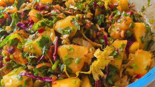 Patates salatasını baştan yaratan sos tarifi gündemde