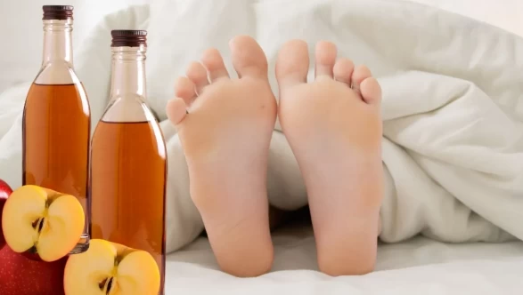 Ayak tabanınıza sirke sürdüğünüzde  bakın vücudunuzda neler oluyor?